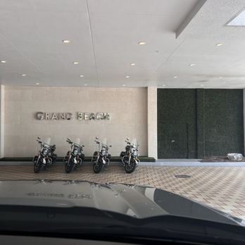 Grand Beach Hotel Miami Beach - Hotels Near Me - Miami Beach, Florida Grand Beach Hotel Miami Beach - Hotels Near Me - Miami Beach, Florida
