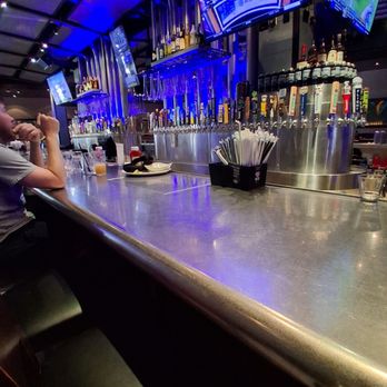 Yard House - At the bar - New American Near Me - Boca Raton, Florida