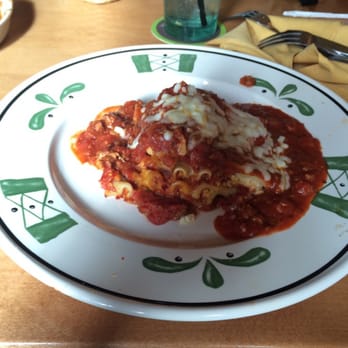 Olive Garden Italian Restaurant - This is called lasagna here. - Italian Near Me - Estero, Florida Olive Garden Italian Restaurant - This is called lasagna here. - Italian Near Me - Estero, Florida