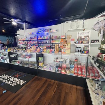 emporium vape shop SMOKE EMPORIUM VAPE AND GLASS SHOP - Updated May 2026 - 13 Photos - 716 N  Main St, Gainesville, Florida - Vape Shops - Phone Number