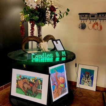 DEEH's Candles & More - Display - Cosmetics & Beauty Supply Near Me - Albuquerque, New Mexico