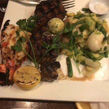 Seasons 52 - Wine Bars Near Me - Cherry Hill, New Jersey