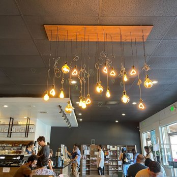Big Mug Coffee Roaster - Edison bulbs - Coffee Roasteries Near Me - Santa Clara, California