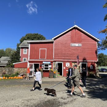 Hacklebarney Farm Cider Mill - Attraction Farms Near Me - Chester, New Jersey Hacklebarney Farm Cider Mill - Attraction Farms Near Me - Chester, New Jersey
