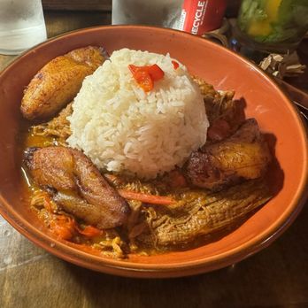 La Mulata - Ropa Vieja - Cuban Near Me - Miami Beach, Florida La Mulata - Ropa Vieja - Cuban Near Me - Miami Beach, Florida