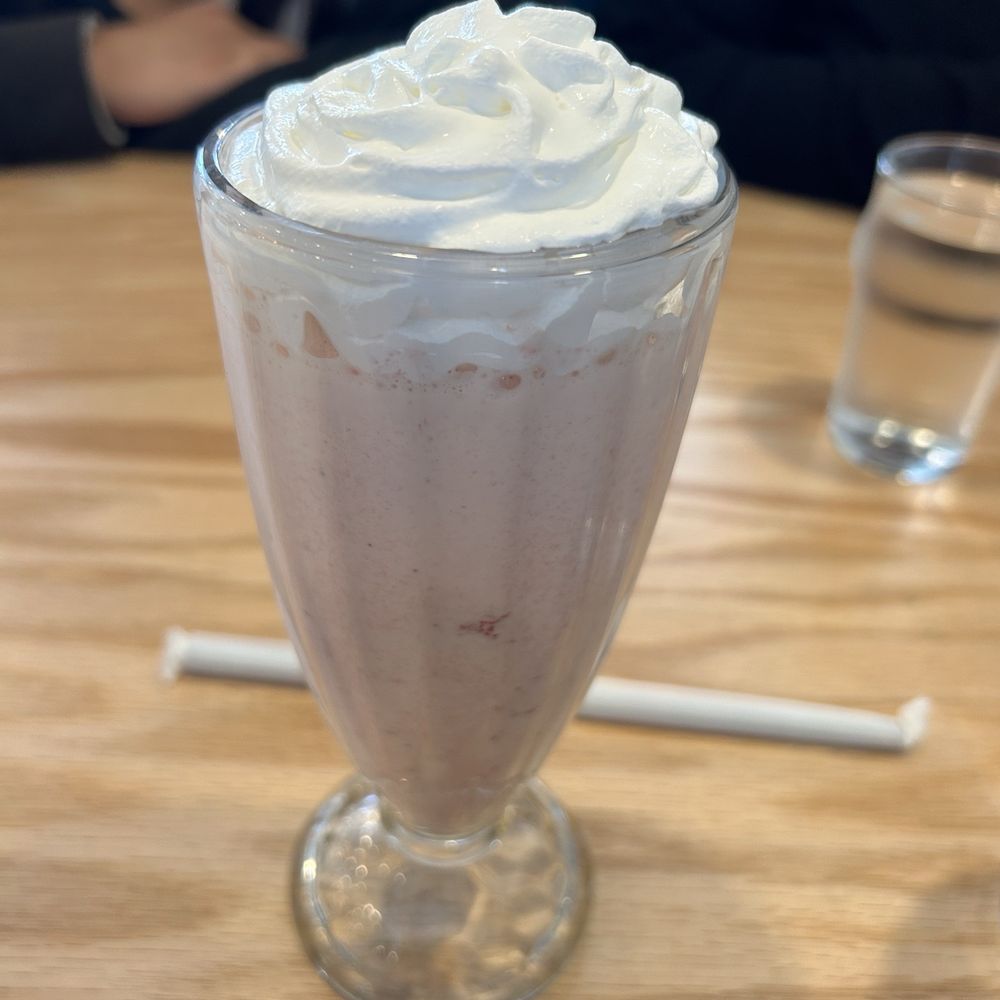 IHOP - Strawberry shake - Breakfast & Brunch Near Me - Culver City, California IHOP - Strawberry shake - Breakfast & Brunch Near Me - Culver City, California