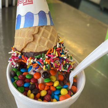 L'il Rhody Ice Cream - Ice Cream & Frozen Yogurt Near Me - West Warwick, Rhode Island L'il Rhody Ice Cream - Ice Cream & Frozen Yogurt Near Me - West Warwick, Rhode Island
