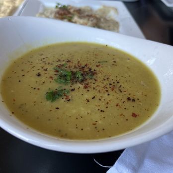 Sultān Mediterranean Restaurant - Mediterranean Near Me - St. Louis, Missouri