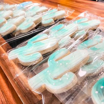 Butter Bean Baking - Desserts Near Me - Decatur, Texas