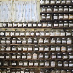 Ema's Herbs - Bulk herbs