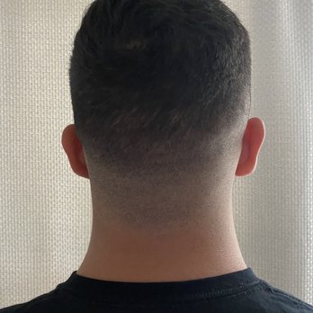 Buzzed Barbers - Barbers Near Me - Glendale, California