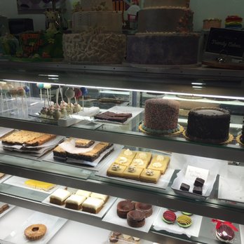 Splurge Bakery - Bakeries Near Me - Millburn, New Jersey
