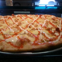 Buffalo Chicken Pizza Dinner Buffalo Chicken Pizza Dinner