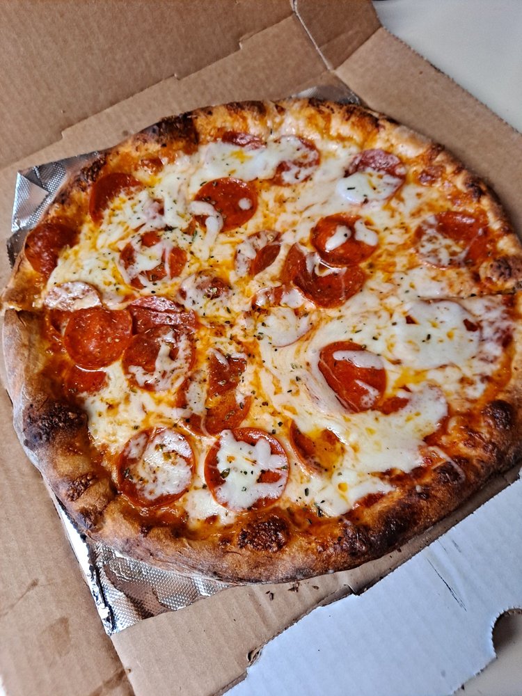 Sal's Pizza Style: Pizzeria & Italian Restaurant Logo