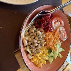 Restaurante Veladouro - Salad that comes with the pork