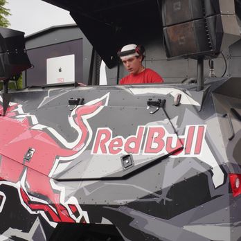 Hyrox Performance Center - Redbull DJ truck at the HPC OC Event - Gyms Near Me - Costa Mesa, California Hyrox Performance Center - Redbull DJ truck at the HPC OC Event - Gyms Near Me - Costa Mesa, California