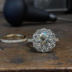 J. Mullins Jewelry & Gifts