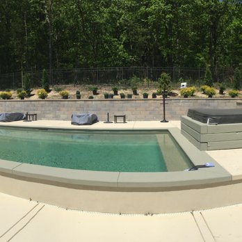 Crossroads Landscape & Turf - Backyard planting installation in Charlotte, NC. - Landscaping Near Me Crossroads Landscape & Turf - Backyard planting installation in Charlotte, NC. - Landscaping Near Me