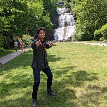 Shequaga Falls Park - Nice green space to soak up the view! - Parks Near Me - Montour Falls, New York