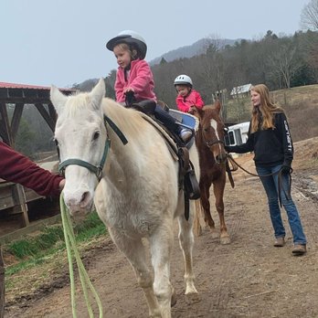 Cedar Creek Stables - Horseback Riding Near Me - Lake Lure, North Carolina Cedar Creek Stables - Horseback Riding Near Me - Lake Lure, North Carolina