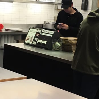 Chipotle Mexican Grill - Mexican Near Me - Houston, Texas