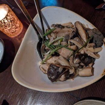 Buddha-Bar - Lounges Near Me - Paris, 75