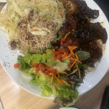 Konoko Restaurant - Jerk Chicken - Caribbean Near Me - White Marsh, Maryland