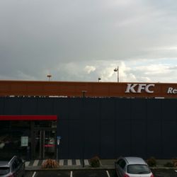 KFC - Façade à l'entrée