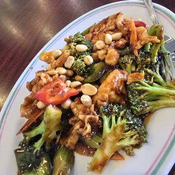 Fangs Wok - kung pao chicken - Chinese Near Me - Plano, Texas