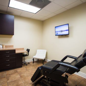 Fleming Island Plastic Surgery - Room #3 - Cosmetic Surgeons Near Me - Fleming Island, Florida Fleming Island Plastic Surgery - Room #3 - Cosmetic Surgeons Near Me - Fleming Island, Florida