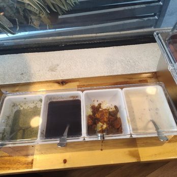 Tandoori Flame - They added raita [yogurt  with cucumber & carrot dressing] and a sort of pickled vegetable chutney to the mint sauce and tamarind chutney. - Indian Near Me - Modesto, California