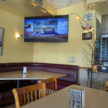 P & G Super Burger - Tv - Burgers Near Me - Covina, California P & G Super Burger - Tv - Burgers Near Me - Covina, California