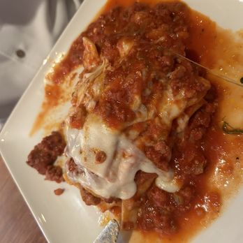 DaVinci's - HUGE LASAGNA - Italian Near Me - Marco Island, Florida