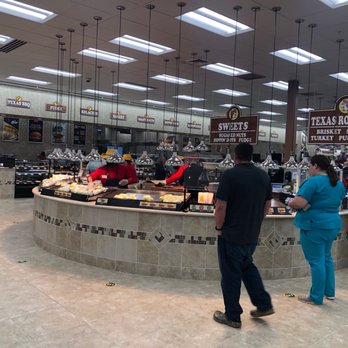 Buc-ee’s - Gas Stations Near Me - Fort Valley, Georgia
