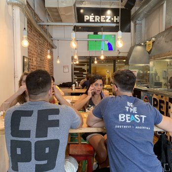 Pérez-H - Burgers Near Me - Buenos Aires, C Pérez-H - Burgers Near Me - Buenos Aires, C