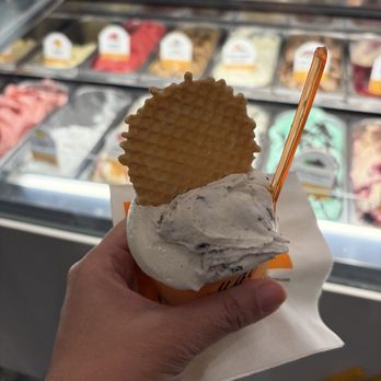 Ugo - Cafes Near Me - Redondo Beach, California Ugo - Cafes Near Me - Redondo Beach, California