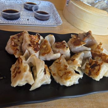 Song's Dumplings Cafe - Basil chicken and pork with green peppers - Dim Sum Near Me - Forest Hills, New York