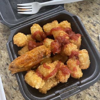 VooDoo Wing - Three of the wings (in my six piece order) were the size of one tater tot. Just sad. - Chicken Wings Near Me - Las Vegas, Nevada VooDoo Wing - Three of the wings (in my six piece order) were the size of one tater tot. Just sad. - Chicken Wings Near Me - Las Vegas, Nevada