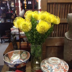 Brown-Kobayashi - Beautiful shop , museum quality and very expensive prices