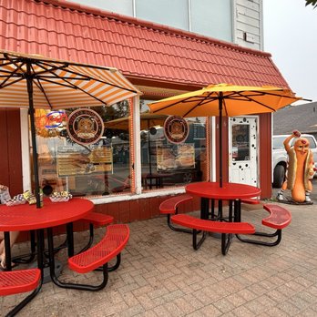 Dusty's Dogz - Storefront - Tacos Near Me - St. Ignace, Michigan Dusty's Dogz - Storefront - Tacos Near Me - St. Ignace, Michigan