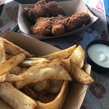 Gather Around BBQ - Kids chicken tenders and fries - Food Trucks Near Me - Martinsville, Indiana