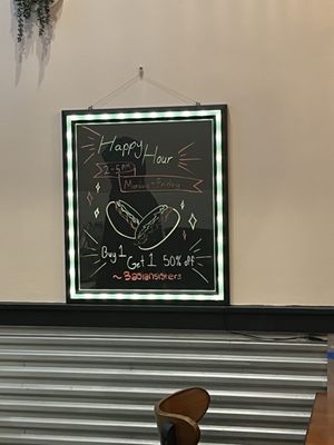 3 Asian Sisters by null