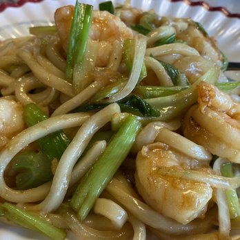 Hong Kong Station - Udon shrimp noodles (not all veggies pictured since I have dietary restrictions) - Chinese Near Me - Centennial, Colorado Hong Kong Station - Udon shrimp noodles (not all veggies pictured since I have dietary restrictions) - Chinese Near Me - Centennial, Colorado