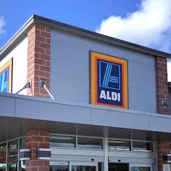 ALDI - Outside view