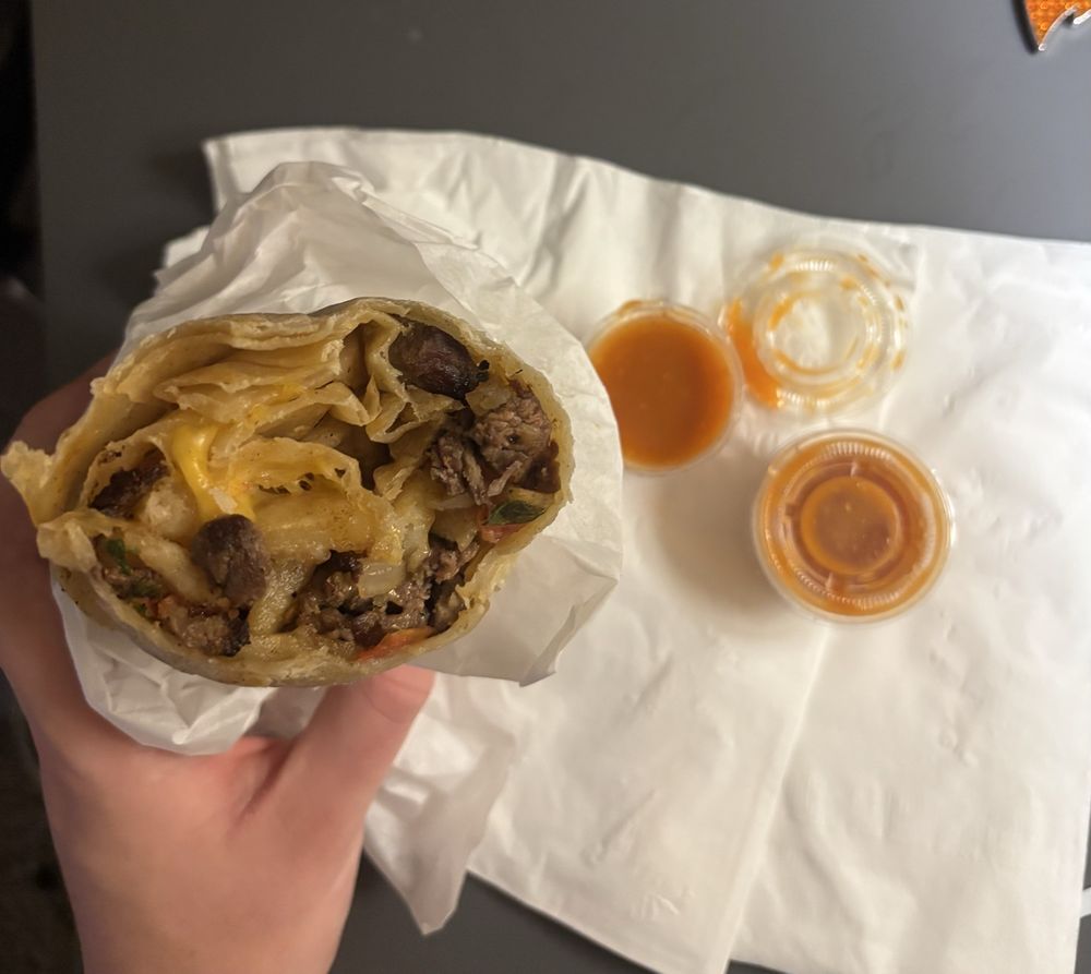 Oscar’s Tacos And Cantina