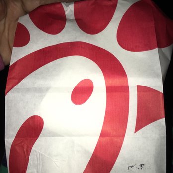 Chick-fil-A - Mmm what's in my bag!!?! - Fast Food Near Me - Ventura, California Chick-fil-A - Mmm what's in my bag!!?! - Fast Food Near Me - Ventura, California