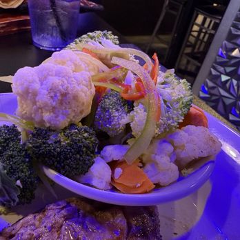 The Cantinita - It's just frozen vegetables thawed out and put in a bowl. Don't get this. - Seafood Near Me - Midland, Texas The Cantinita - It's just frozen vegetables thawed out and put in a bowl. Don't get this. - Seafood Near Me - Midland, Texas