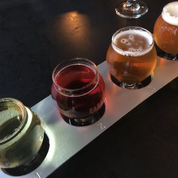 Parallel 49 Brewing - Flight of beer~ - Breweries Near Me - Vancouver, British Columbia Parallel 49 Brewing - Flight of beer~ - Breweries Near Me - Vancouver, British Columbia