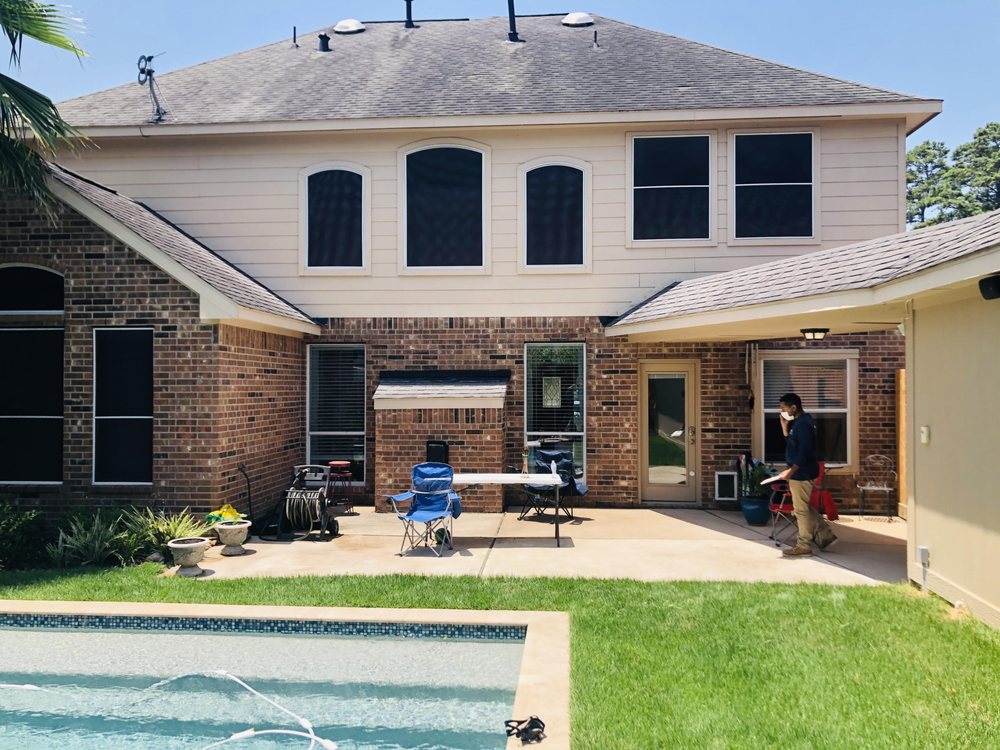 Slide of Cisneros Construction Crew