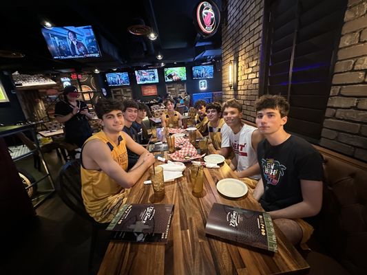 Old Tom's Sports Bar Kendall by null
